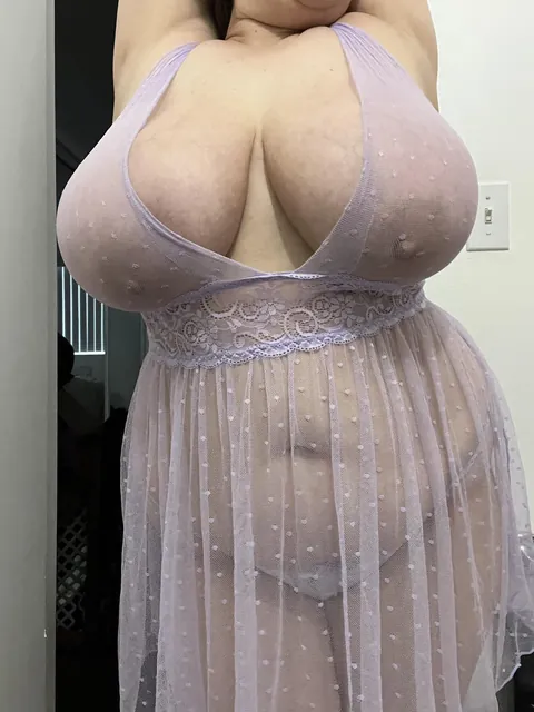 Good thing this is open on the bottom so you can breed me