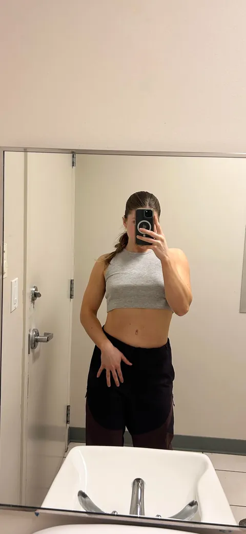 Swipe to undress me in this public bathroom…😜🤍 [F,23]