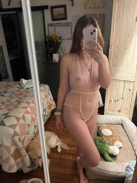 One of my fantasies is to get fucked on a paddle board in the middle of the ocean with this outfit🌊🌅♒️ [f]