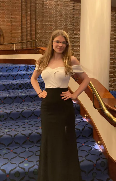 Don’t dress up a lot anymore but went to the opera! 