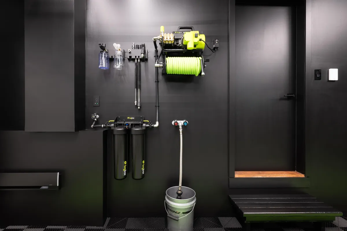 Rate my garage before/after