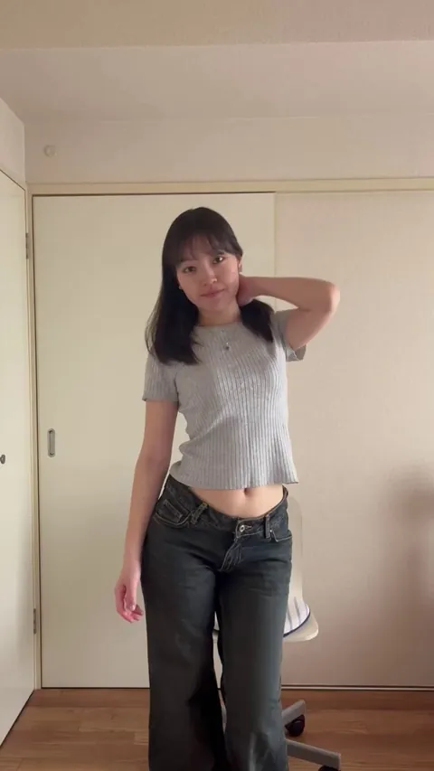 Tryna make you hard with this reveal