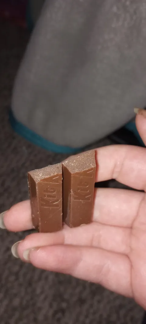 Kitkat came with no water