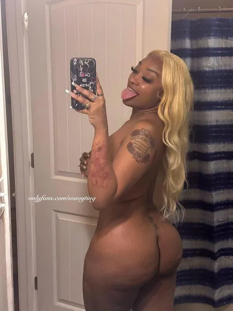 WavyTing aka Chasity Renae 👩🏾‍🦱😍🥵. She’s perfection 🔥