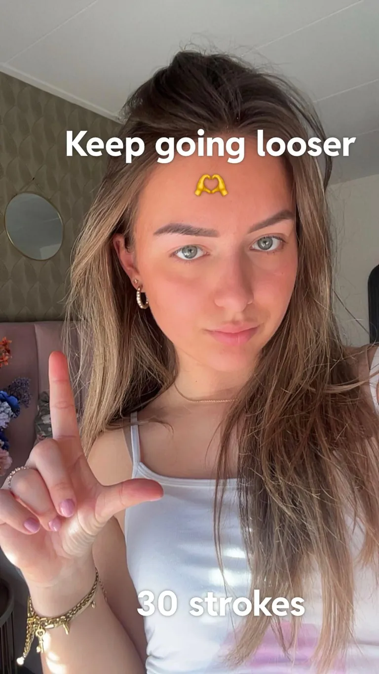 NEW Game: follow the instructions! 🫶