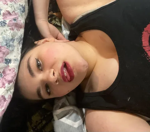 19 (f) Exhausted college student, destroy me 