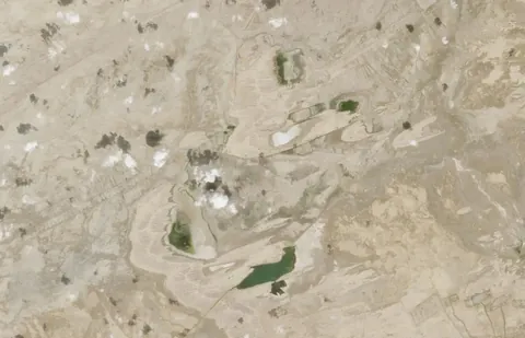 Satellite Pictures Show Scale of Iran’s Water Disaster