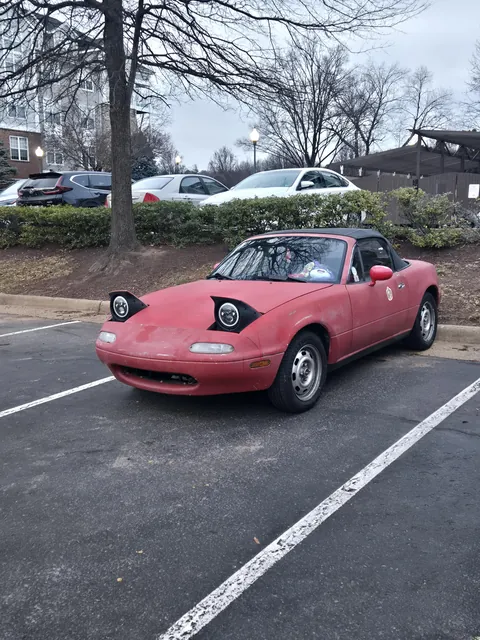 PsBattle: This spooked old car