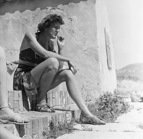 Julia Child around 1950 many years before her fame as a cooking icon.