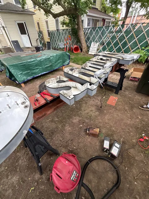 Update: 12ft Wendy’s Sign in Our College Backyard
