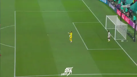 Better look at Diogo Costa almost making a fatal mistake late on.