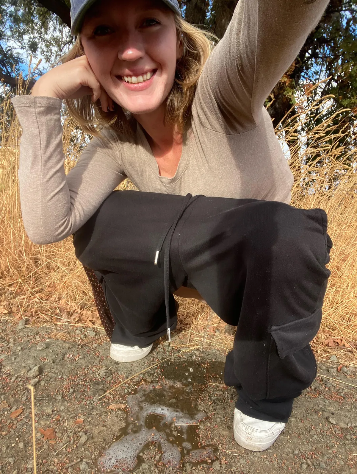 Can I send you pics of me peeing every day? Yes or No