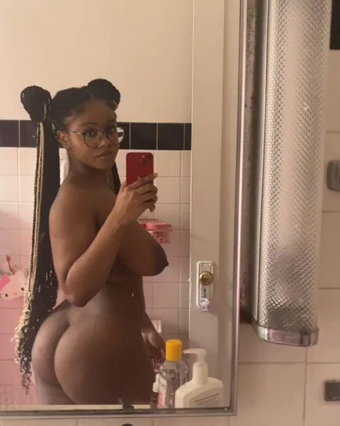 Idk if you guys even like black girls, so here you go