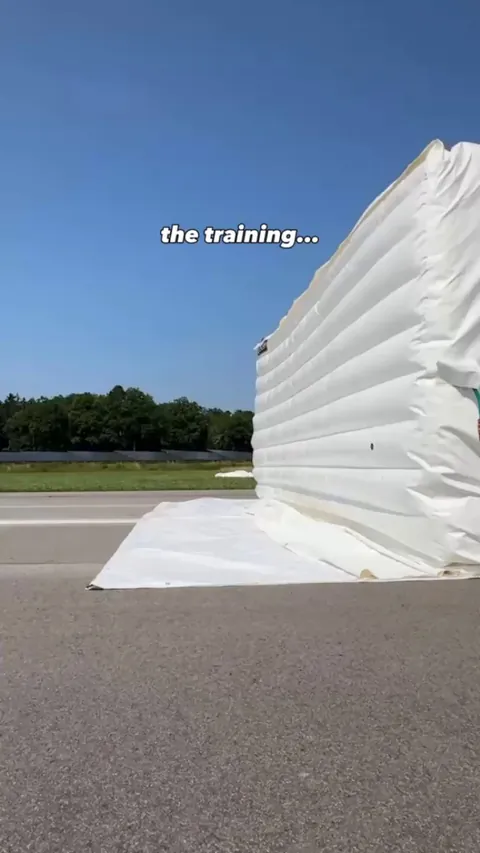 Sandro Dias' Training vs. Result