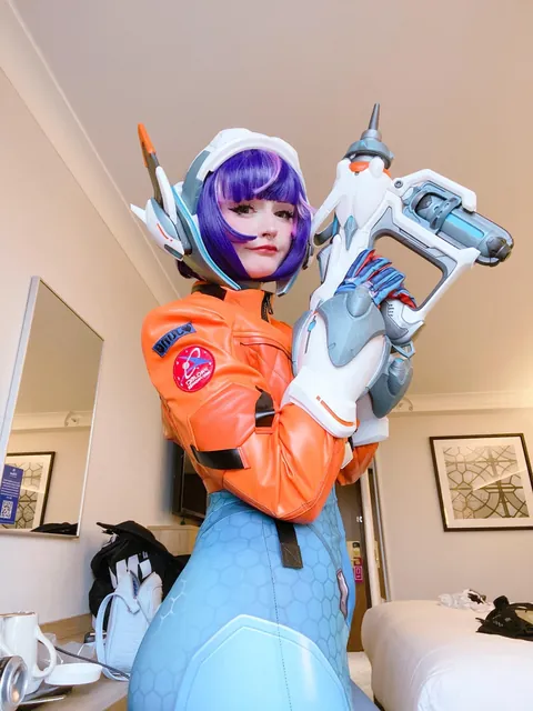 Hello!! I cosplayed Juno last weekend ! I hope you like it! :D