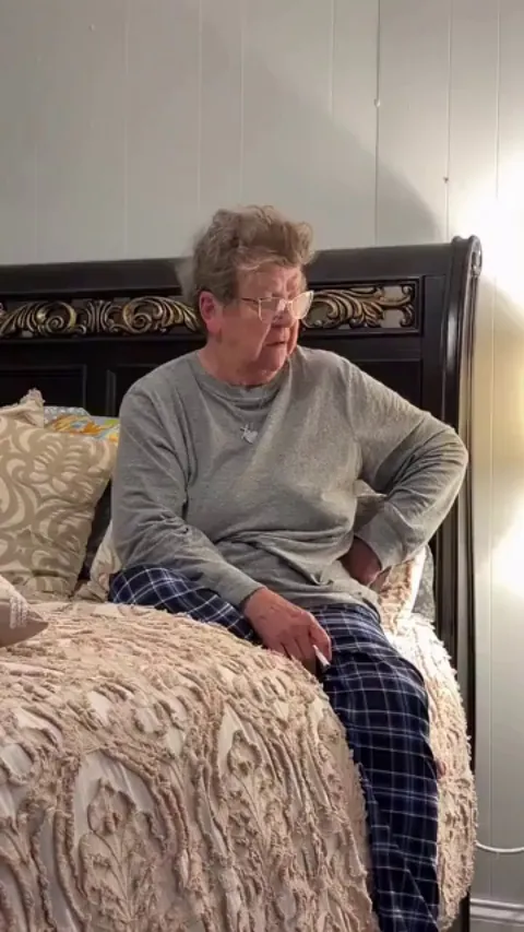 I think Alexa might be malfunctioning