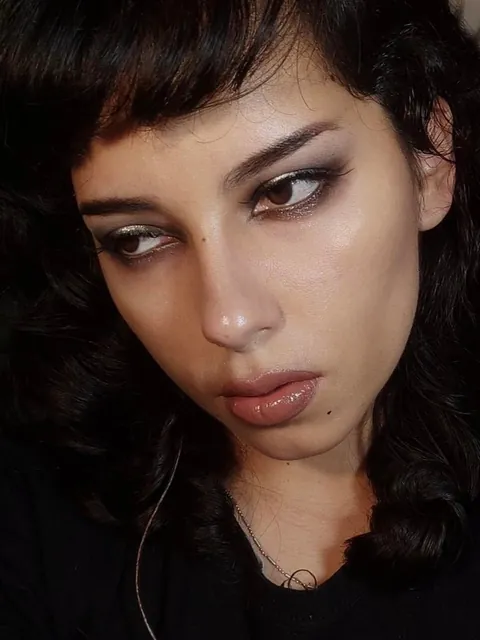 Tried my hand at Zoë Kravitz’s Catwoman look from The Batman!