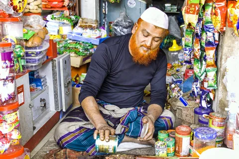 Bangladesh - a country with very few tourists sights and very welcoming people