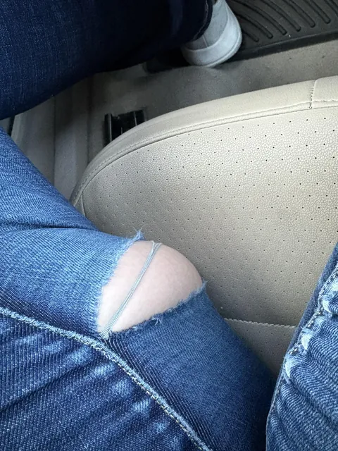 When your jeans just give up on you