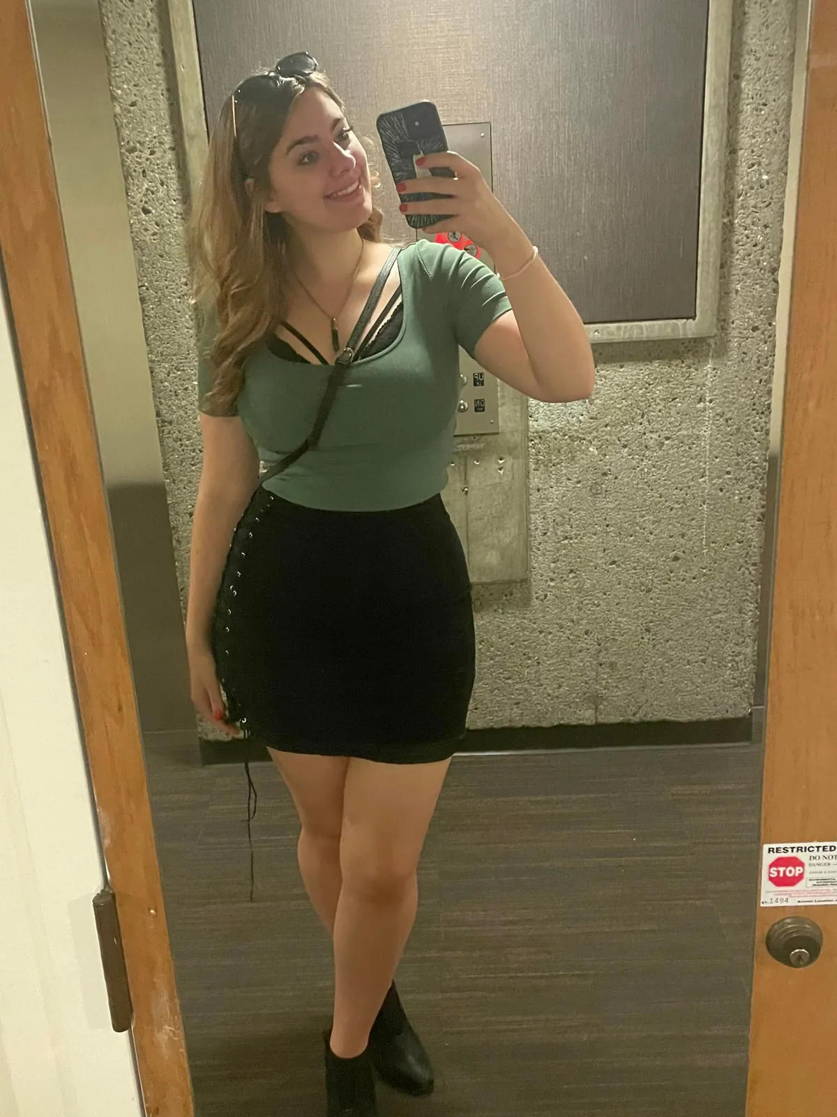 19F. It’s been a year and I’m still not crying. This time I’m not alone