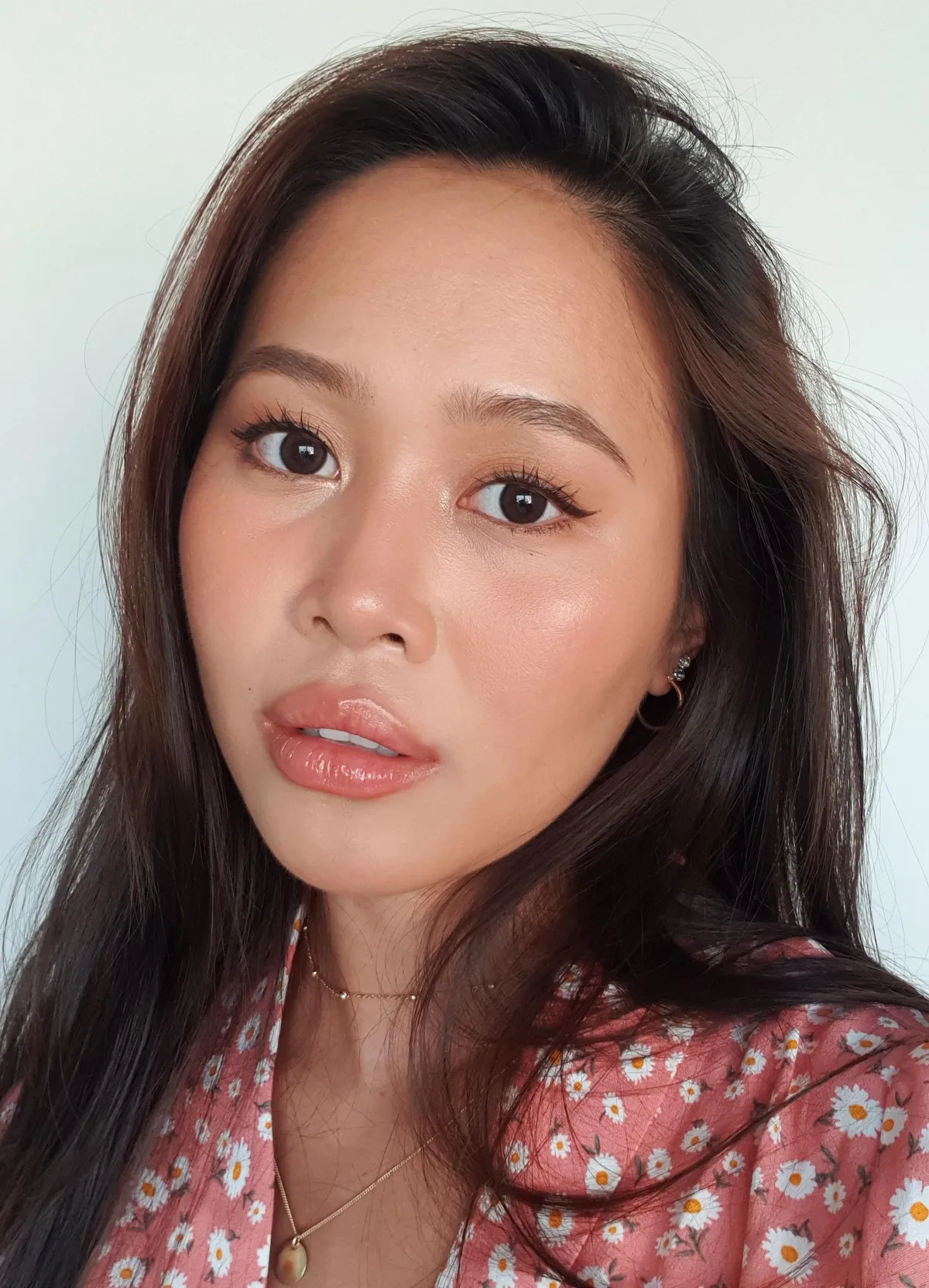 Never really bothered with winged liner because of my hooded eyelids. I always mess them up but I finally had the time to give it another try today. CCVW!