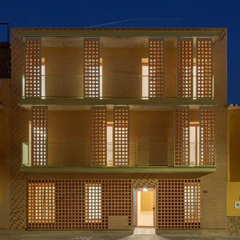 Residential Building in Malaga, Spain - Enlosdedos architecture (2024)