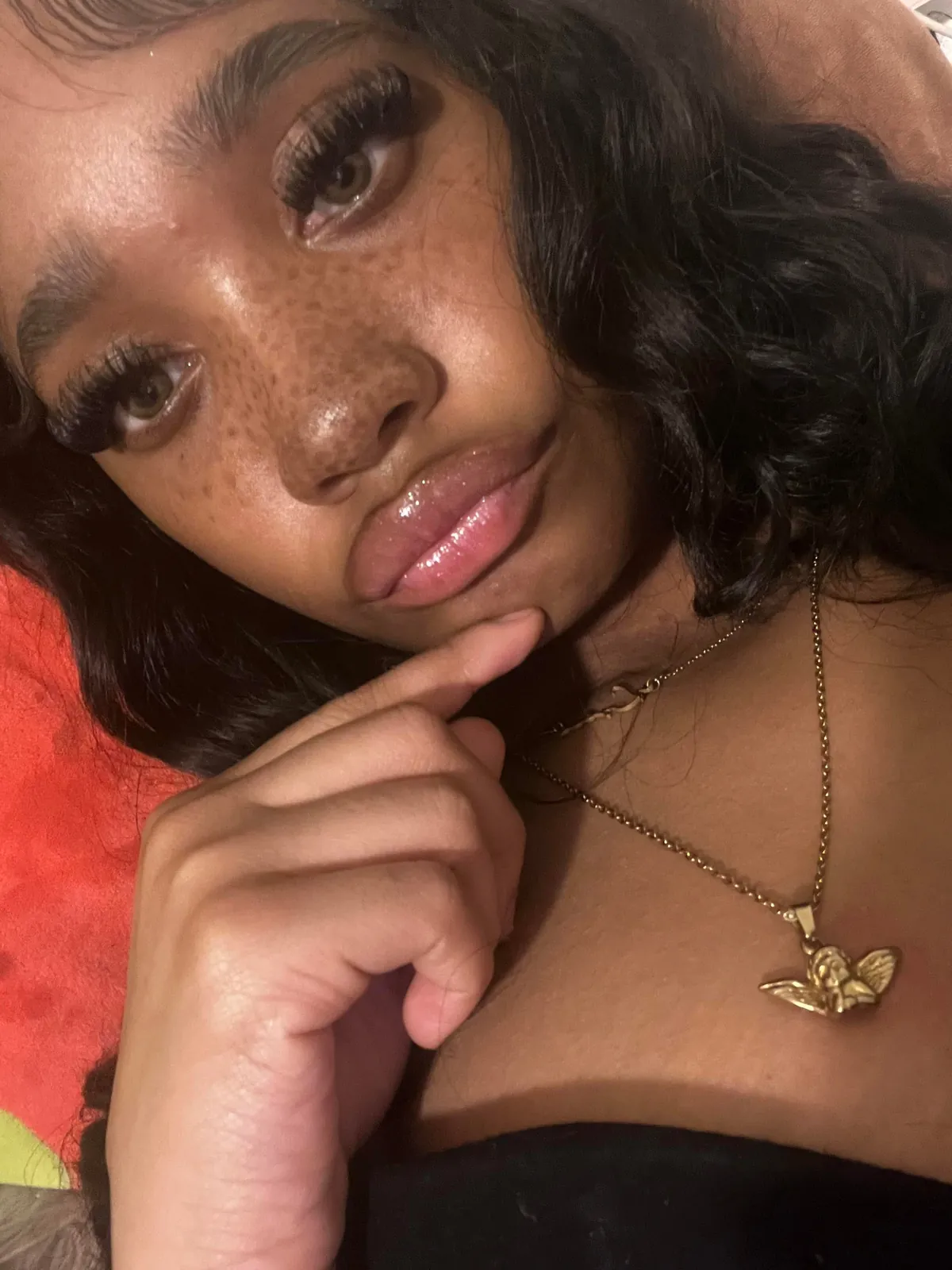 Hii I’m back sorry for the break, DM me to buy ☺️