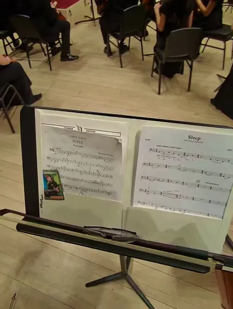 Opening a pack in America’s most prestigious performance venue 🫣