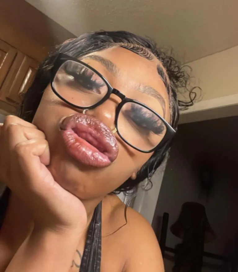 She got me going crazy 😩🍆💦🥜