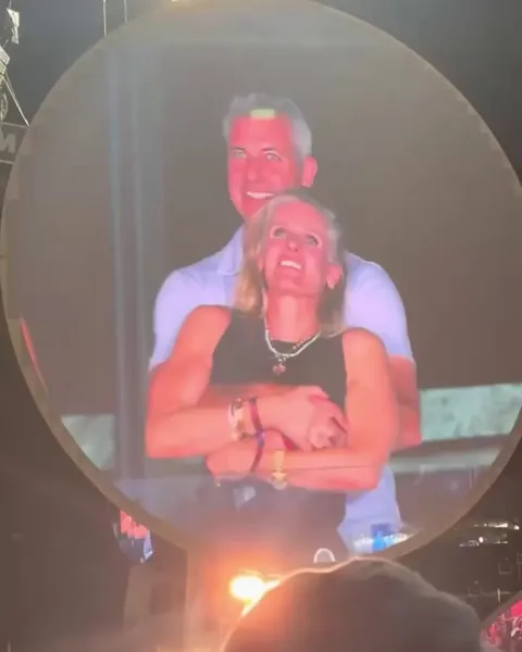 coldplay accidentally exposes astronomer ceo andy byron having an affair with his hr chief kristin cabot in boston last night.