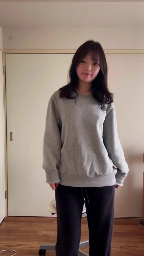 Eyes on me as i reveal my cute asian tits