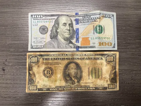 A customer at my work paid with a series 1934 $100 bill