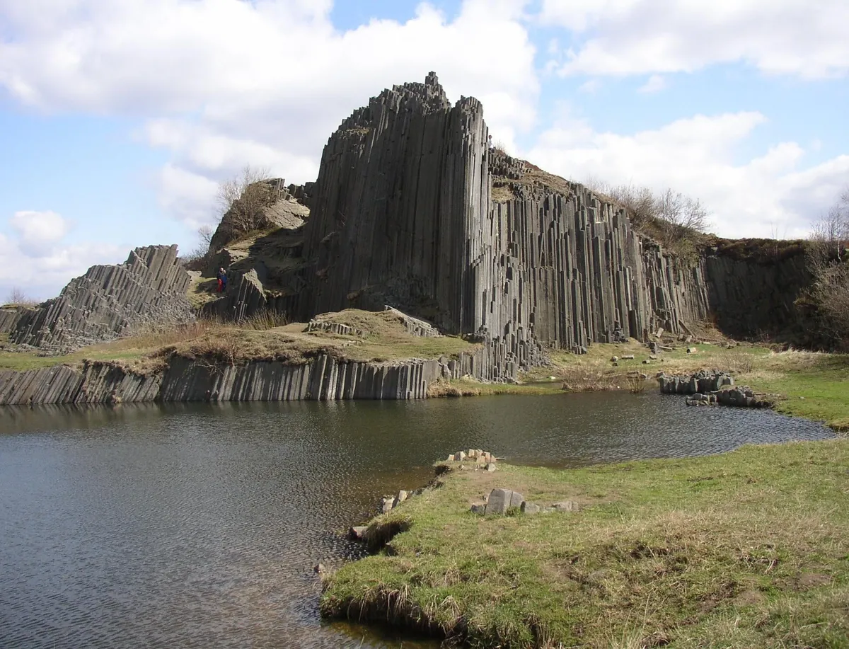 🔥 Panská skála - natural landmark of basalt rock columns in northern Bohemia, Czech Republic 🔥