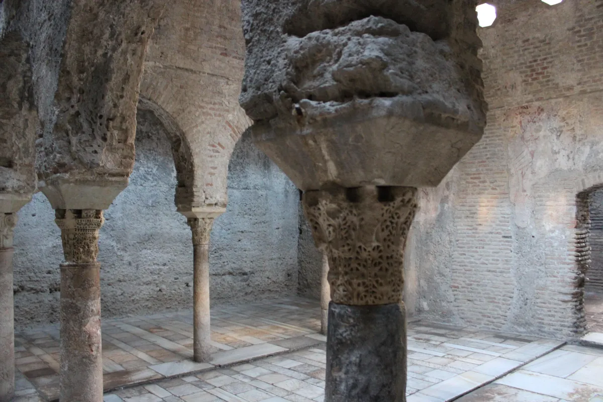 Hispanomuslim architecture (compendium)