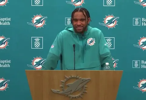 [Highlight] Tua Tagovailoa on fans and media - namely Cam Newton - criticizing his play following his contract extension: "I want to see anybody on the streets come play QB... it's easier to be able to hold a clicker and talk about it."