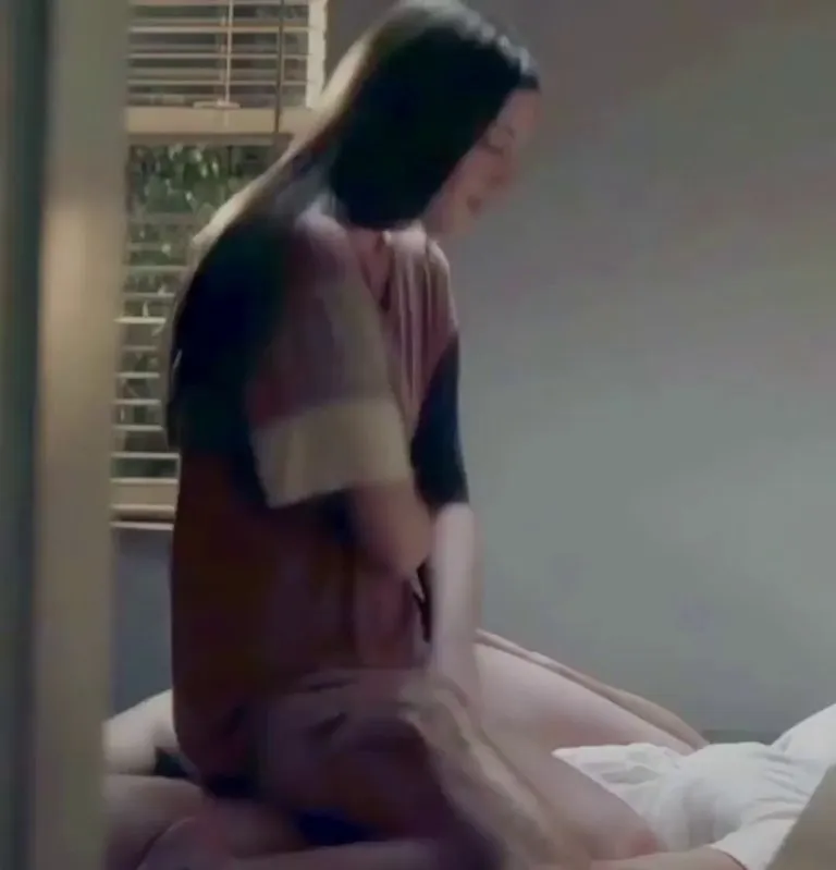 Sarah Hagan - Sun choke (2015)