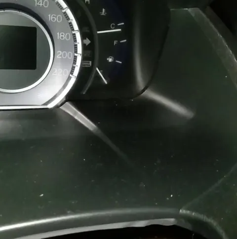 Wifey keeps her car on empty all the time