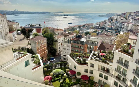 A cancelled flight changed my mind about Istanbul