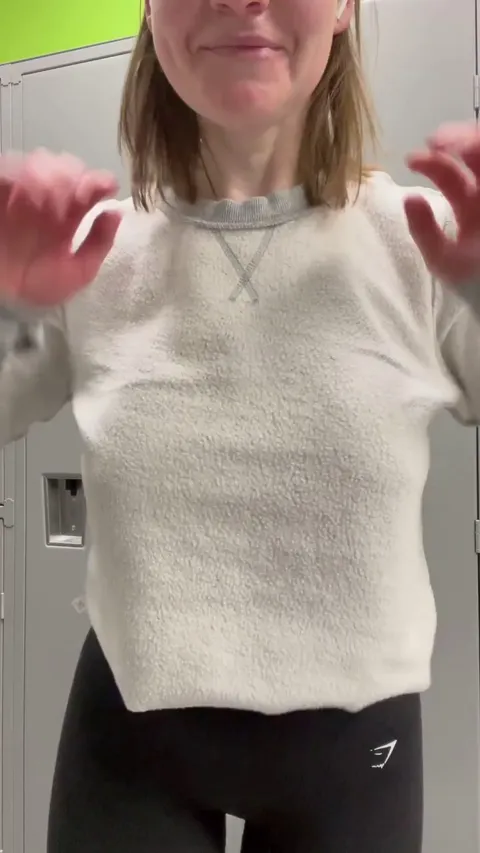 Fresh from the gym and dripping for you