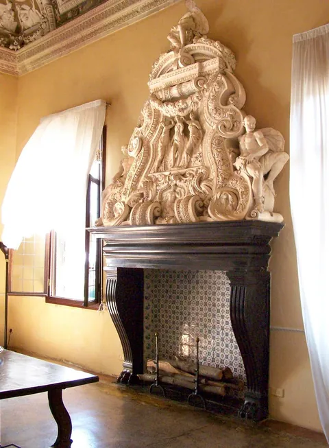 Villa Rotonda in Vicenza, Italy (1565-1605) by Andrea Palladio