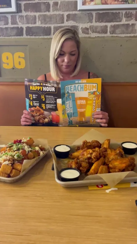 Tits, beer, and wings does it get any better