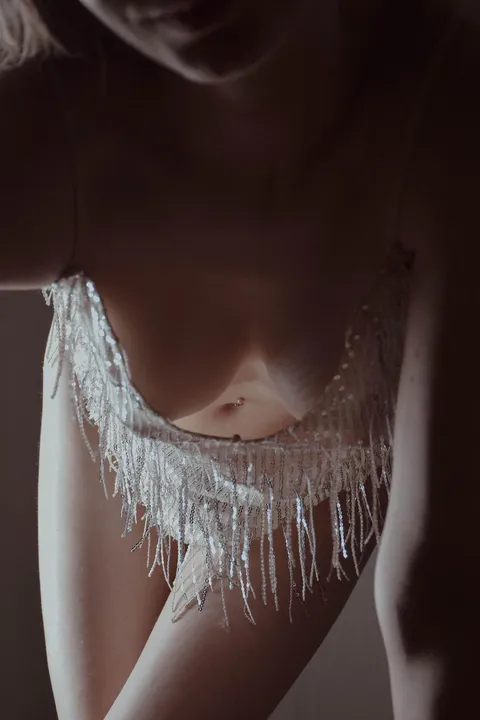 I never wear bras in loose tops