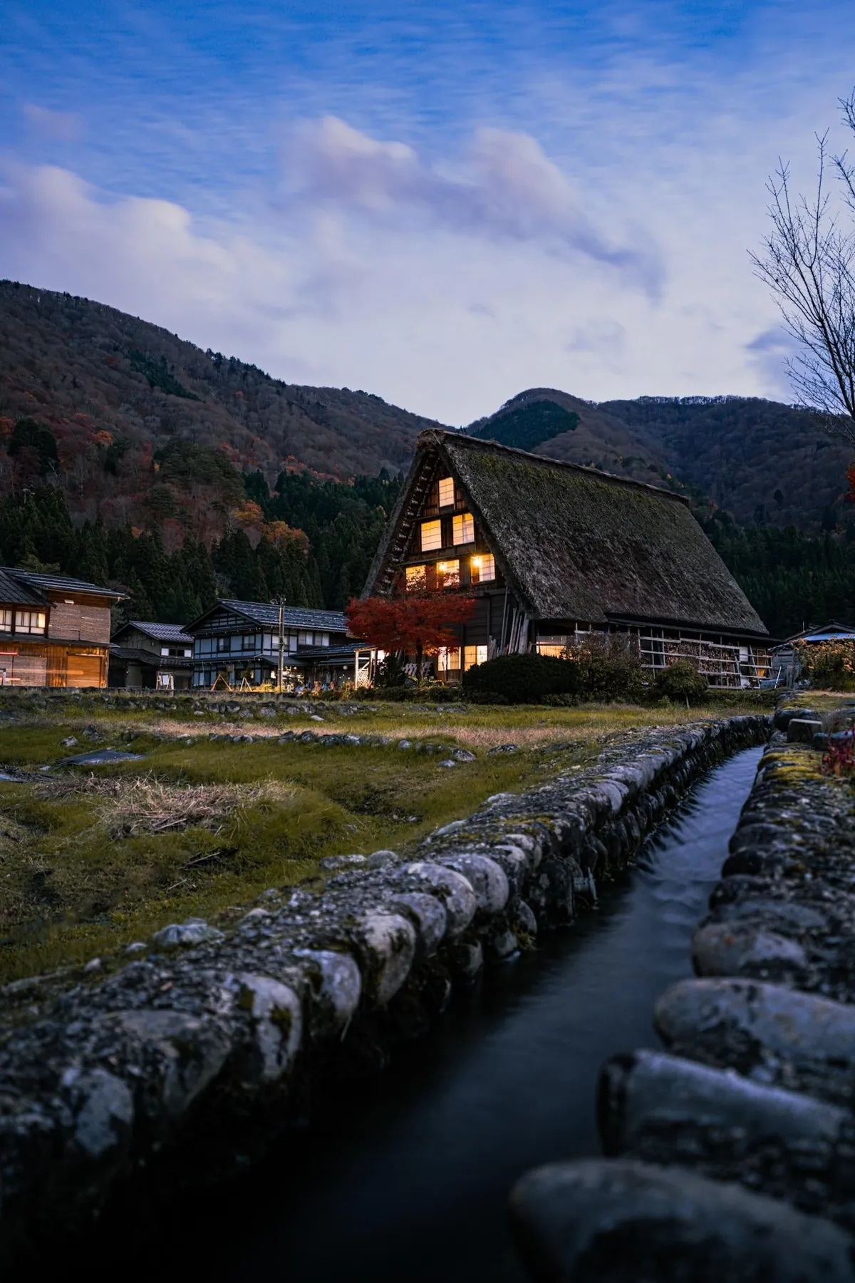 A walk in Shirakawa-gō, Japan
