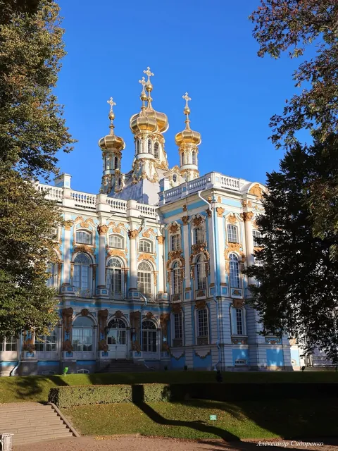 Churches and cathedrals of Saint Petersburg and its suburbs