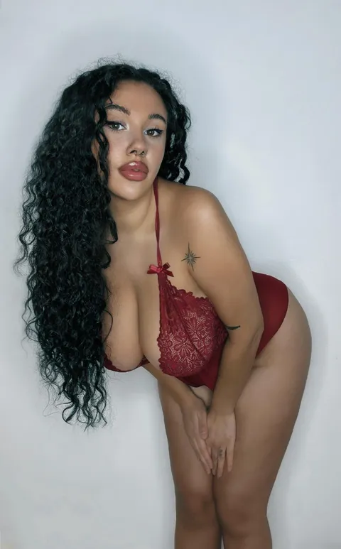 What is your favorite thing about Latinas?