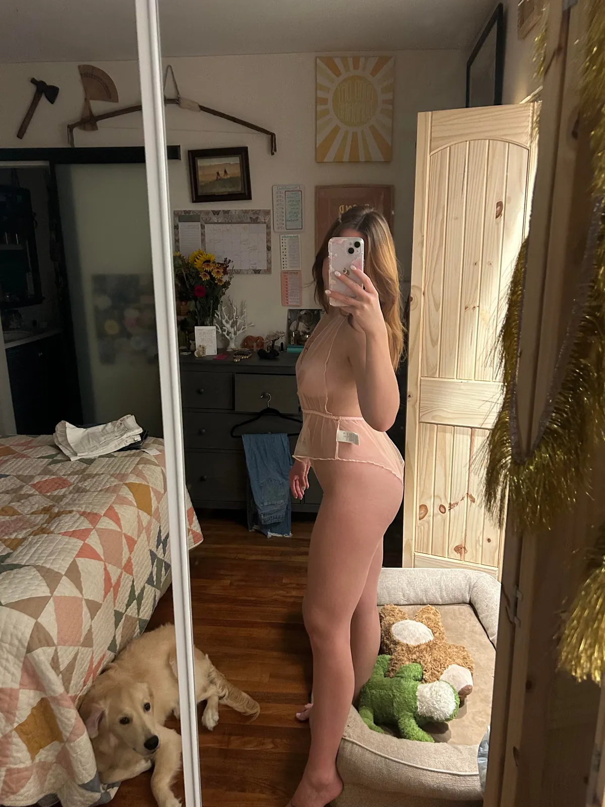 One of my fantasies is to get fucked on a paddle board in the middle of the ocean with this outfit🌊🌅♒️ [f]