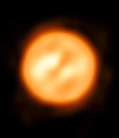 Antares, 550 light-years away, in the best image ever taken of a star outside our Solar System. (By nasa)