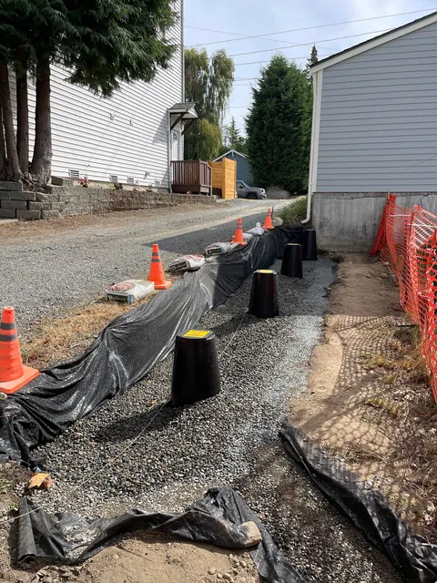 A few years ago my rotting fence fell over so I decided to build it back better.