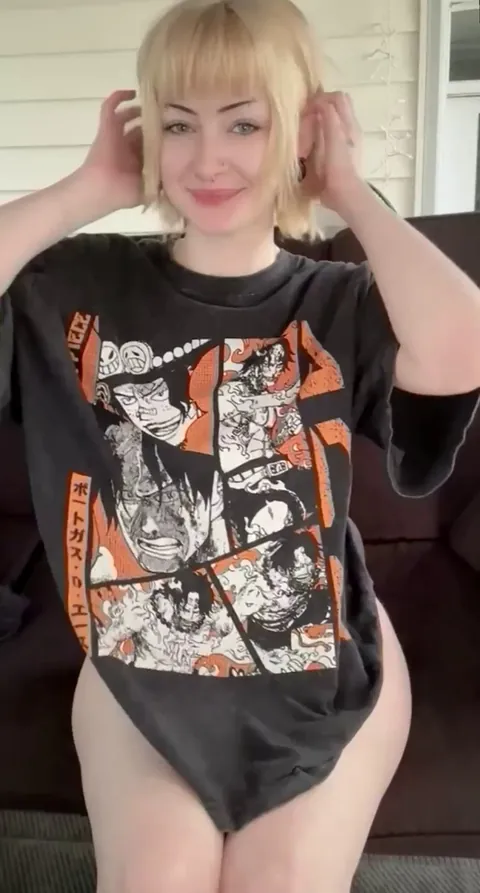 Just me and my assets reveal