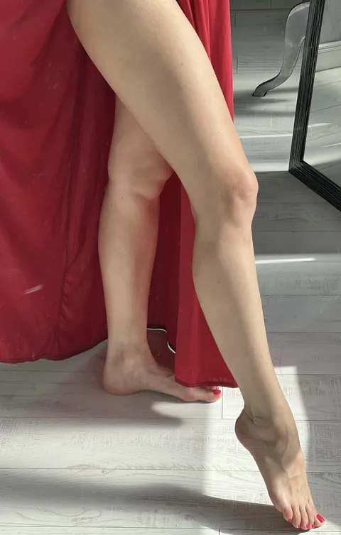 My feet flirt without even trying